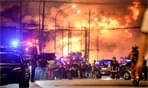 北京丰台新宫二街建材市场失火 现场有爆炸声